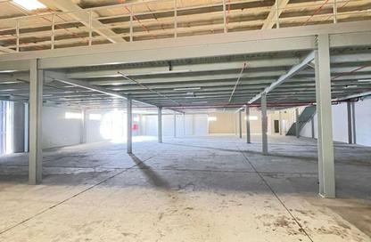 Warehouse - Studio - 4 Bathrooms for rent in Al Jurf Industrial 2 - Al Jurf Industrial - Ajman
