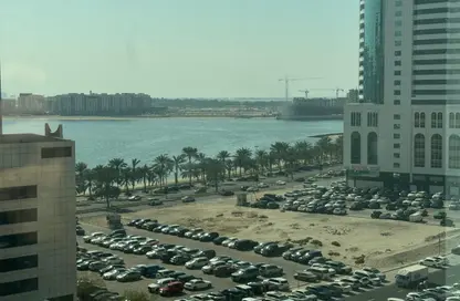 Apartment - 2 Bedrooms - 2 Bathrooms for rent in Al Khan Corniche - Al Khan - Sharjah