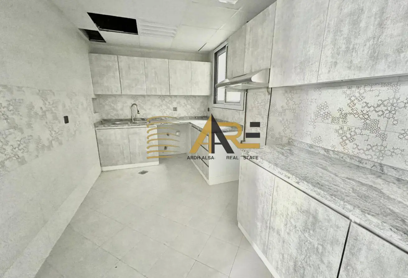 166999229 - Property Main Image
