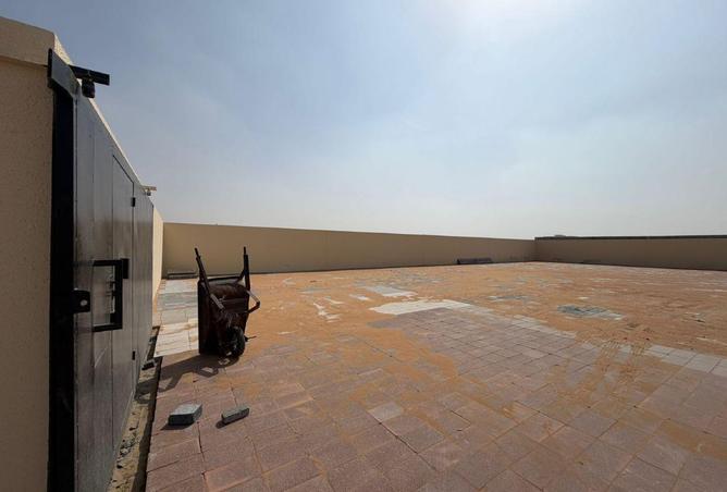 82782866 - Property Image 2