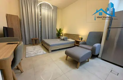 Apartment - 1 Bathroom for rent in Azizi Plaza - Al Furjan - Dubai