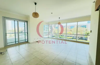 Apartment - 2 Bedrooms - 2 Bathrooms for rent in The Fairways East - The Fairways - The Views - Dubai Apartment - 2 Bedrooms - 2 Bathrooms for rent in The Fairways East - The Fairways - The Views - Dubai