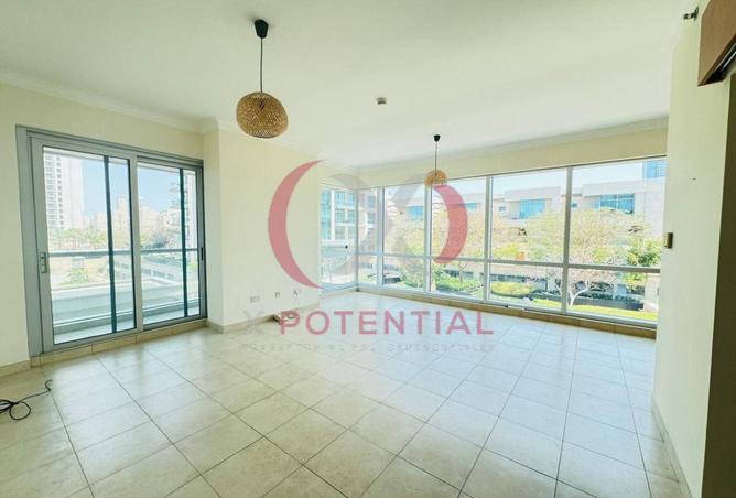 56127783 - Property Main Image