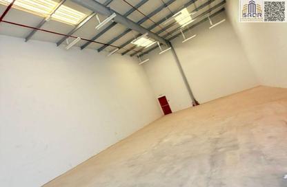 Warehouse - Studio - 1 for rent in Umm Dir - Umm Al Quwain