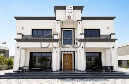 Villa - 4 Bedrooms - 6 Bathrooms for rent in Al Aweer 1 - Al Aweer - Dubai Villa - 4 Bedrooms - 6 Bathrooms for rent in Al Aweer 1 - Al Aweer - Dubai