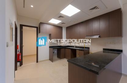 Townhouse - 2 - 3 for sale in Bloom Living - Zayed City (Khalifa City C) - Khalifa City - Abu Dhabi