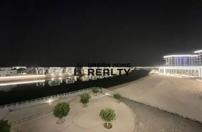 شقة - غرفة نوم - 2 حمامات للايجار في مدينة أجمل مكان - مدينة الواجهة المائية لإمارة الشارقة - الشارقة شقة - غرفة نوم - 2 حمامات للايجار في مدينة أجمل مكان - مدينة الواجهة المائية لإمارة الشارقة - الشارقة