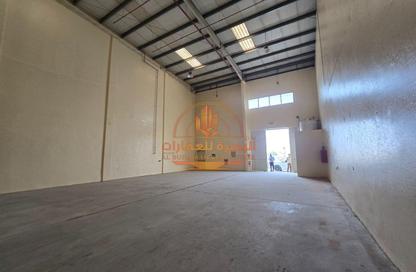 Warehouse - Studio - 1 Bathroom for rent in Ajman Industrial 2 - Ajman Industrial Area - Ajman