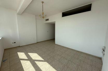 Apartment - 1 Bedroom - 1 Bathroom for rent in Al Majaz Pearl - Al Majaz 2 - Al Majaz - Sharjah
