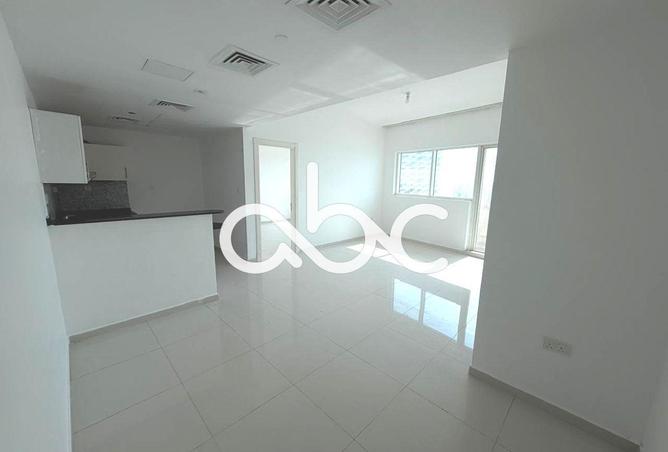 80710029 - Property Image 2