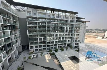 Apartment - 2 Bedrooms - 2 Bathrooms for rent in Oasis Residences - Masdar City - Abu Dhabi Apartment - 2 Bedrooms - 2 Bathrooms for rent in Oasis Residences - Masdar City - Abu Dhabi