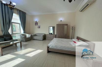 Apartment - Studio - 1 Bathroom for rent in Oasis Residences - Masdar City - Abu Dhabi