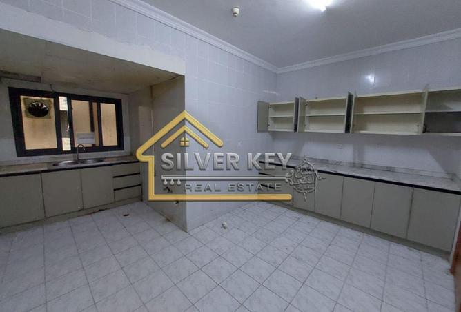 73838534 - Property Image 3