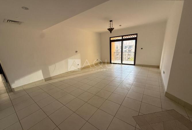 16130402 - Property Image 2