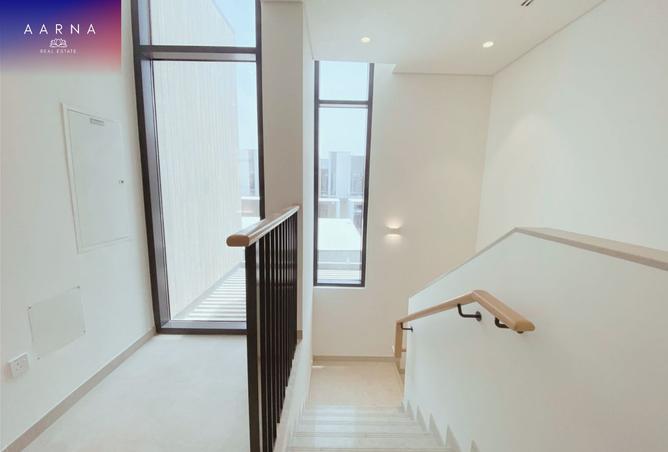 143737023 - Property Image 3