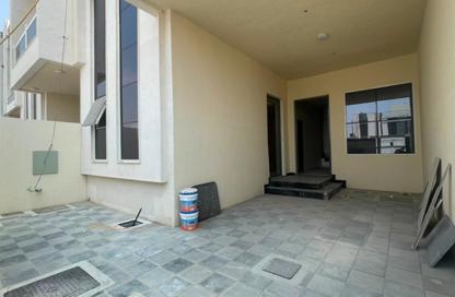 Villa - 4 - 6 for sale in Kabbali Hills - Al Helio 2 - Al Helio - Ajman