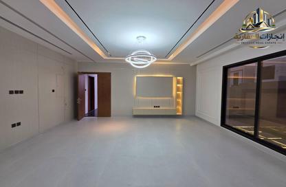Villa - 5 Bedrooms - 6 Bathrooms for rent in Al Zaheya Gardens - Al Zahya - Ajman Villa - 5 Bedrooms - 6 Bathrooms for rent in Al Zaheya Gardens - Al Zahya - Ajman