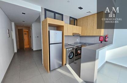 Apartment - Studio - 1 Bathroom for rent in Al Mamsha - Muwaileh - Sharjah