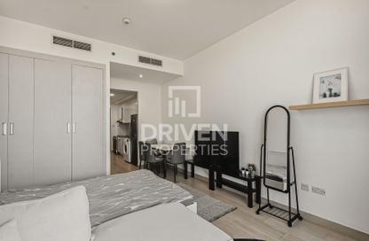 Apartment - Studio - 1 Bathroom for rent in Bloom Towers B - Bloom Towers - District 10 - Jumeirah Village Circle - Dubai