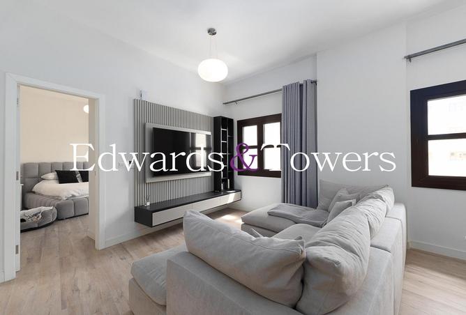 71127697 - Property Image 2