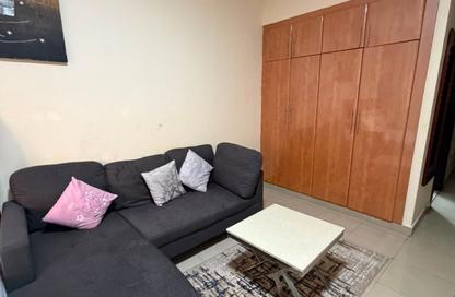Apartment - Studio - 1 Bathroom for rent in Al Majaz 3 - Al Majaz - Sharjah
