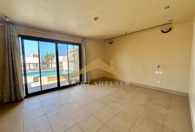124729088 - Property Image 3