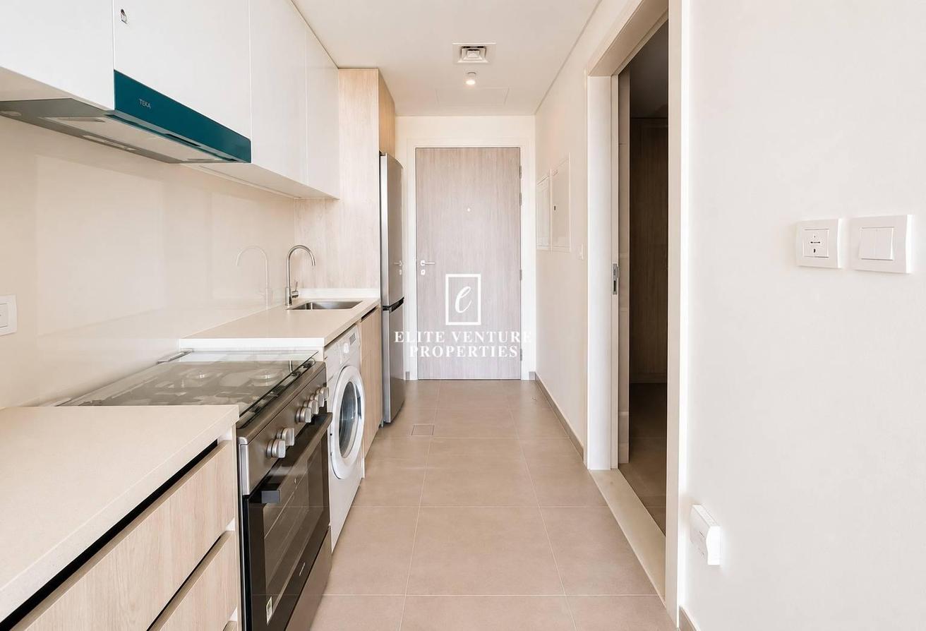 READY TO MOVE | BRAND NEW | PRIME LOCATION photo 7