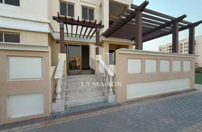 Apartment - 3 Bedrooms - 4 Bathrooms for rent in Bawabat Al Sharq - Baniyas East - Baniyas - Abu Dhabi