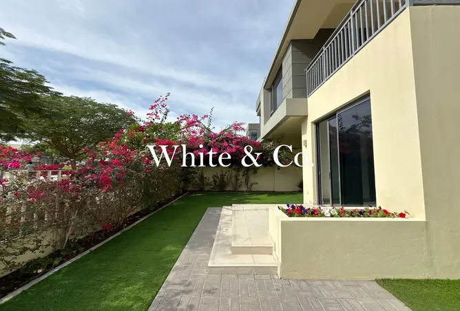 156017633 - Property Image 2
