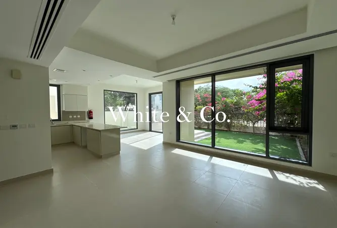 156017633 - Property Image 3