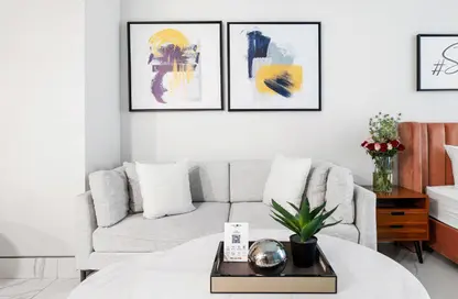 Apartment - Studio - 1 Bathroom for rent in J ONE Tower A - J ONE - Business Bay - Dubai