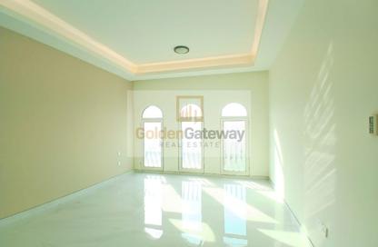 Apartment - 2 Bedrooms - 3 Bathrooms for sale in Building 129 - Cactus Cluster - Discovery Gardens - Dubai