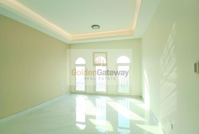 130673640 - Property Main Image