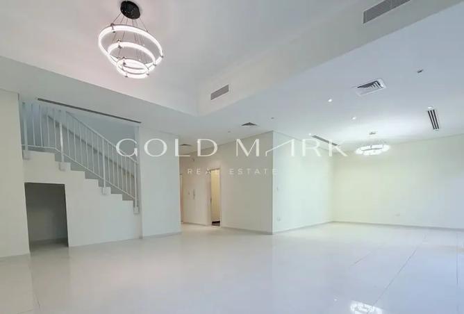 100409308 - Property Image 2