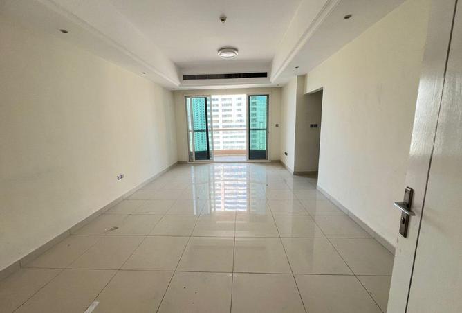 57383086 - Property Image 2