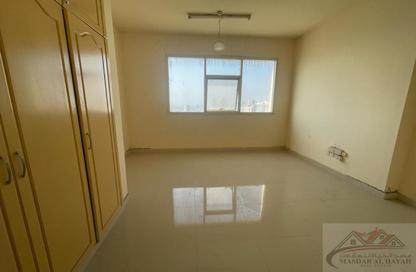 Apartment - Studio - 1 Bathroom for rent in Al Nada Tower - Al Nahda - Sharjah