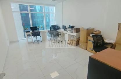 Office Space - Studio - 1 for rent in Park Lane Tower - Business Bay - Dubai