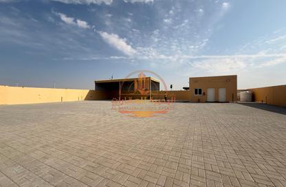 Factory - Studio - 1 Bathroom for rent in Ali Mousa Building - Al Sajaa Industrial - Al Sajaa - Sharjah
