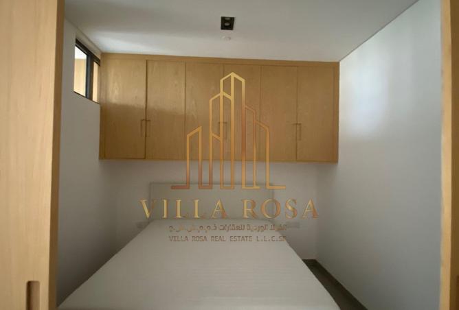 106853999 - Property Image 2
