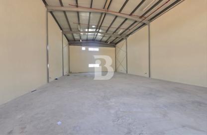 Warehouse - Studio for rent in Al Quoz 1 - Al Quoz - Dubai