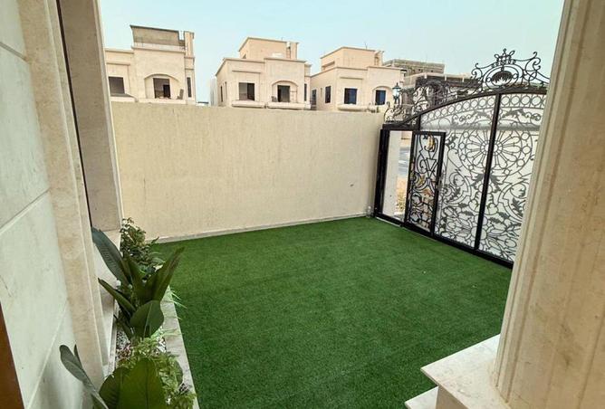 70266525 - Property Image 3