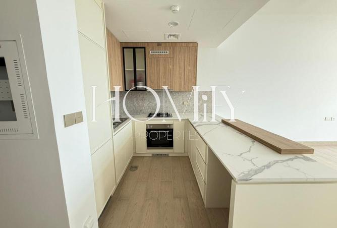 126568166 - Property Image 3