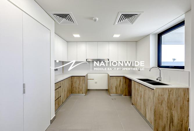 76565617 - Property Image 3