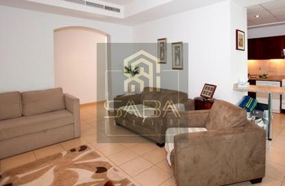 Villa - 4 - 4 for rent in Jumeirah 3 Villas - Jumeirah 3 - Jumeirah - Dubai