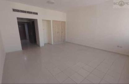 Apartment - 1 Bedroom - 2 Bathrooms for rent in Building Y24 - England Cluster - International City - Dubai