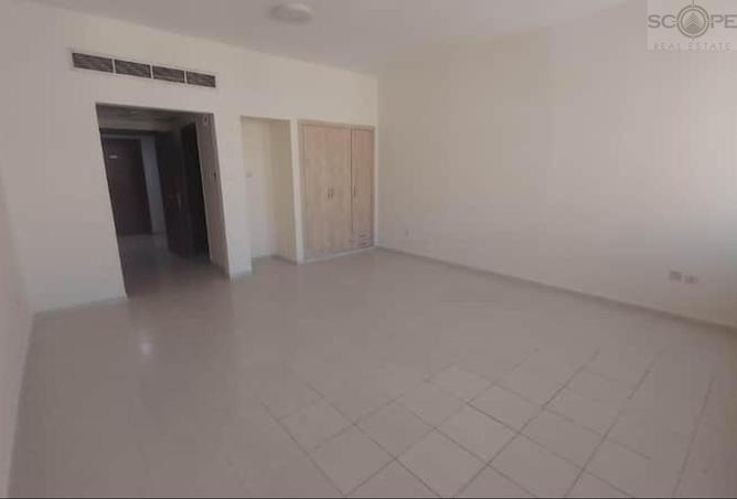 98245730 - Property Image 3