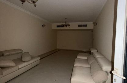 Apartment - 3 Bedrooms - 4 Bathrooms for sale in Al Khan Corniche - Al Khan - Sharjah