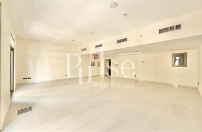 Office Space - Studio - 1 for rent in Gevora Hotel - Sheikh Zayed Road - Dubai Office Space - Studio - 1 for rent in Gevora Hotel - Sheikh Zayed Road - Dubai