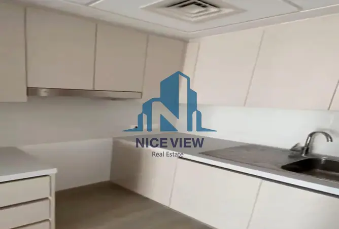 165571300 - Property Image 3