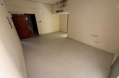Apartment - 1 - 1 for rent in Al Nabaa Building - Al Naba'ah - Al Sharq - Sharjah